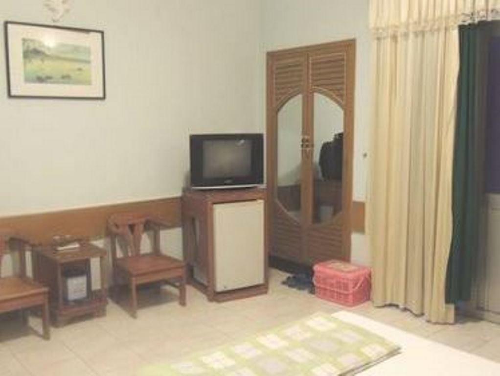 Phoenix Hotel Hue Exterior foto
